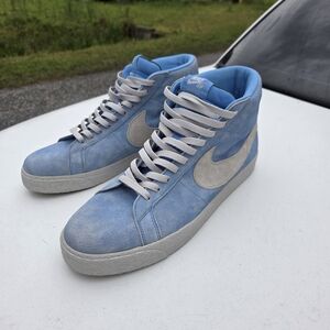 Nike Blue and Light Gray High-Top Sneakers